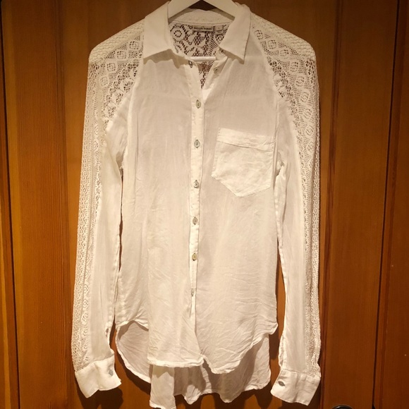 Anthropologie | Sheer lace-detailed blouse - Picture 2 of 8